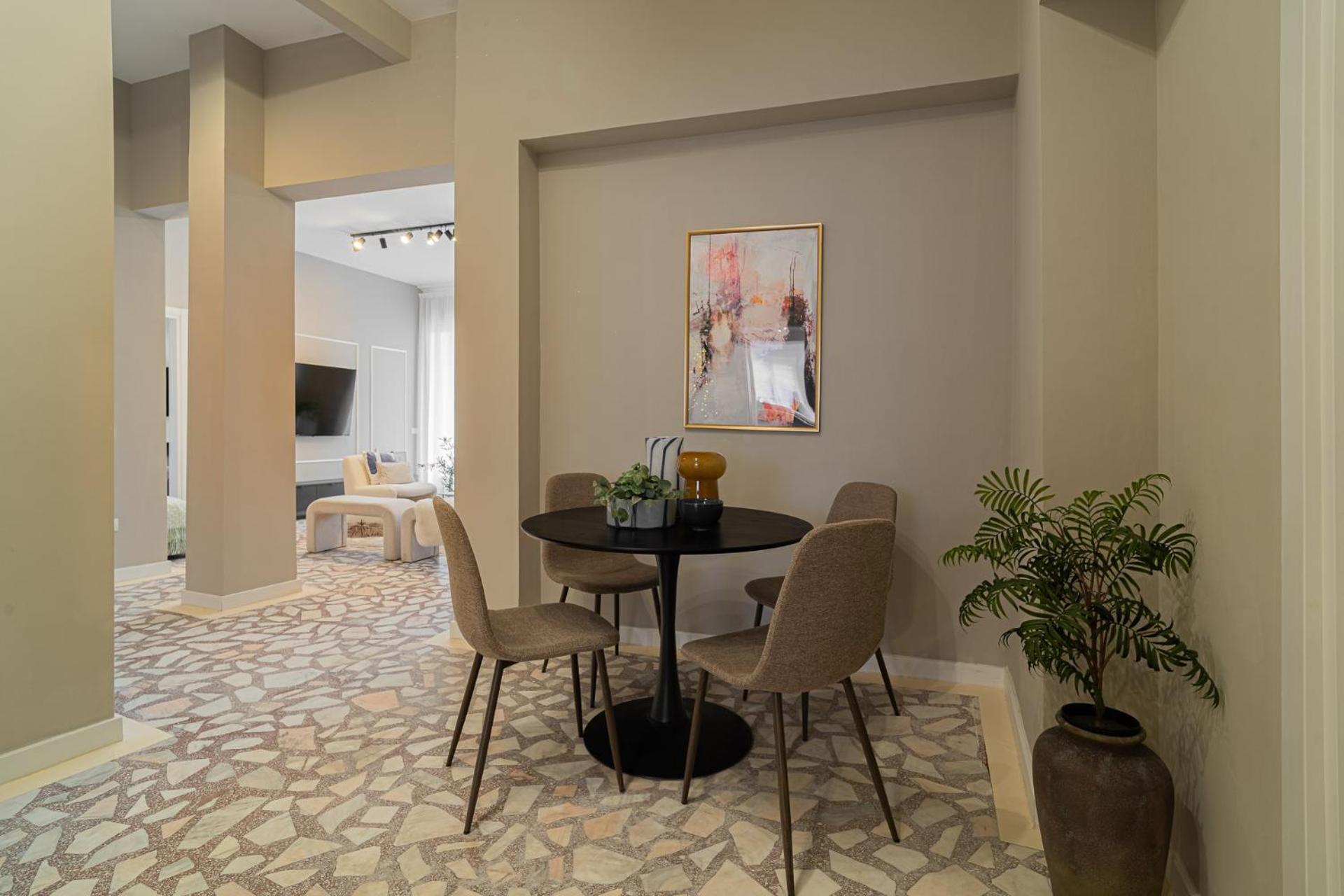 Loggia & Luxe 5br Penthouse In Universitatii Area * Bucarest
