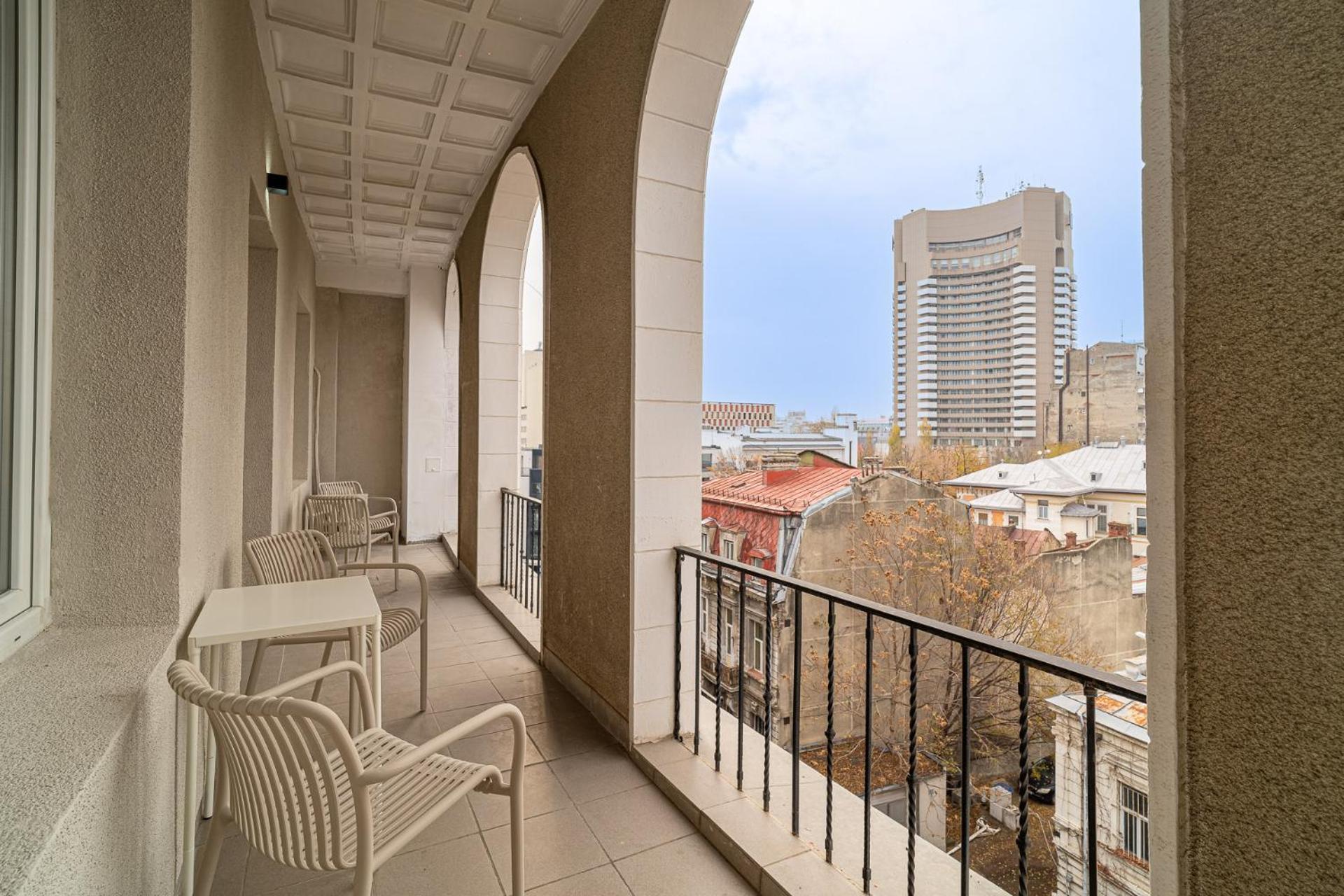 Loggia & Luxe 5br Penthouse In Universitatii Area Apartamento *
